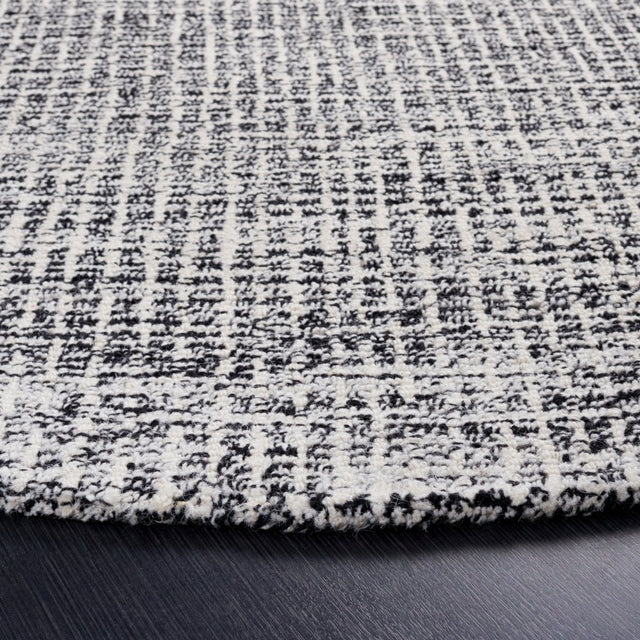 Safavieh Abstract Abt468Z Black/Ivory Rug.