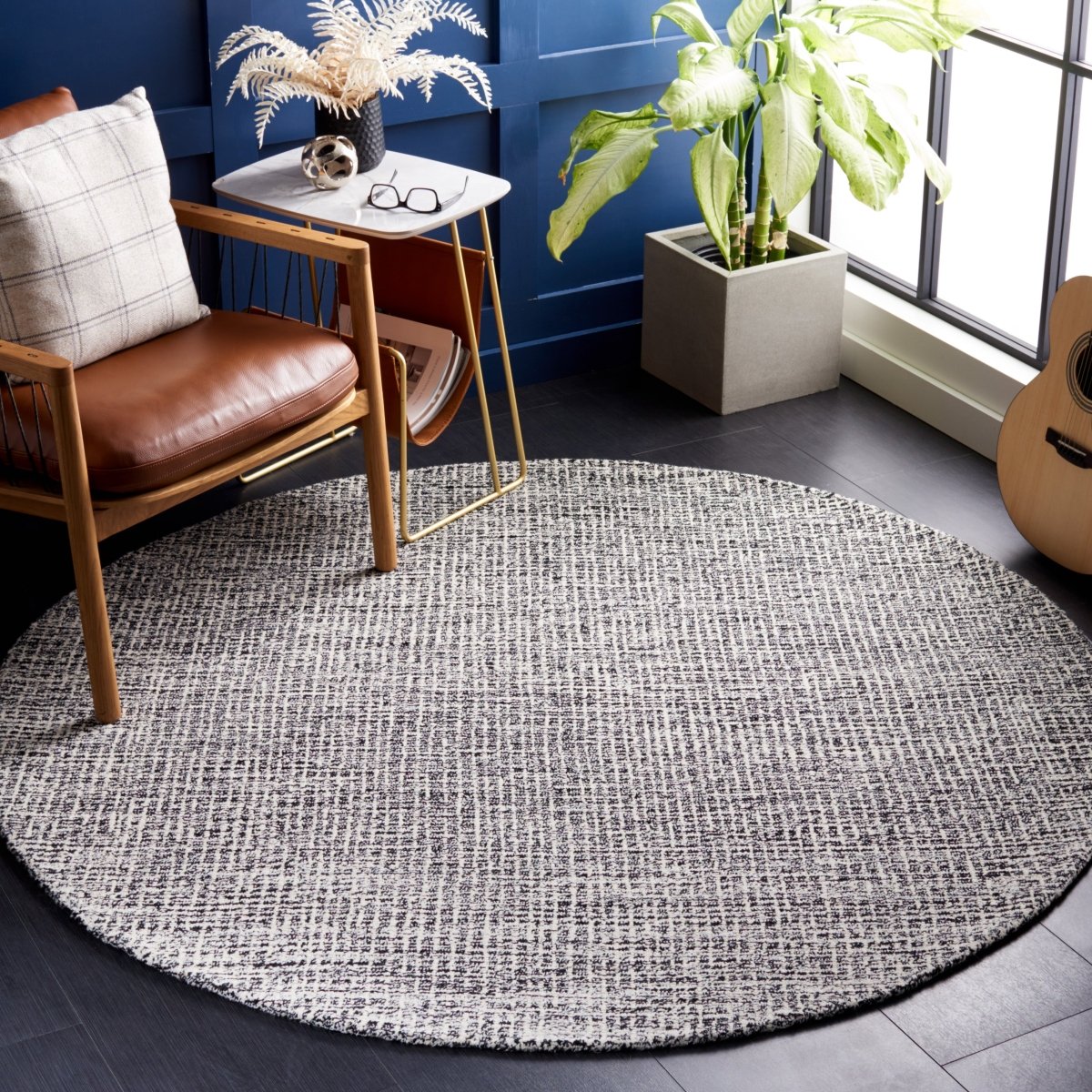 Safavieh Abstract Abt468Z Black/Ivory Rug.