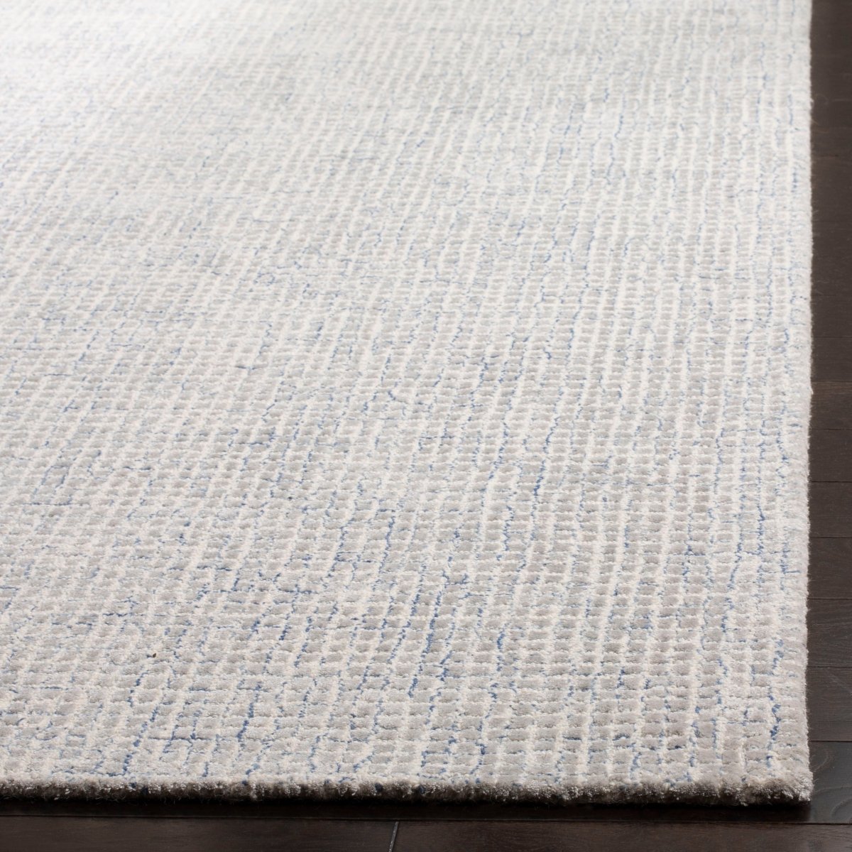 Safavieh Abstract Abt469G Silver/Blue Rug.
