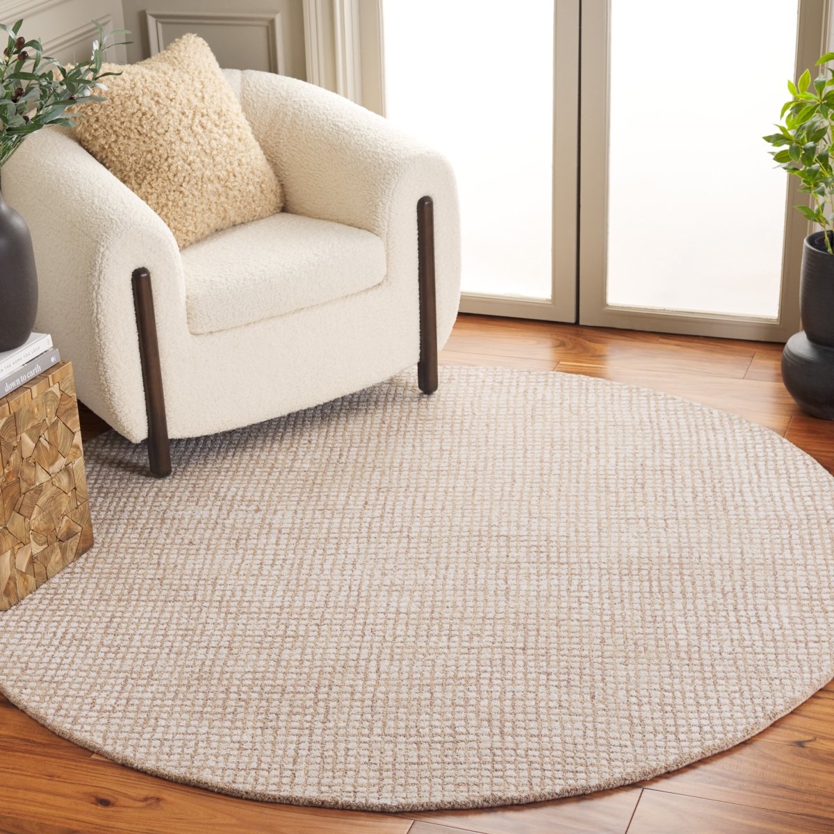 Safavieh Abstract Abt470A Ivory/Beige Rug.