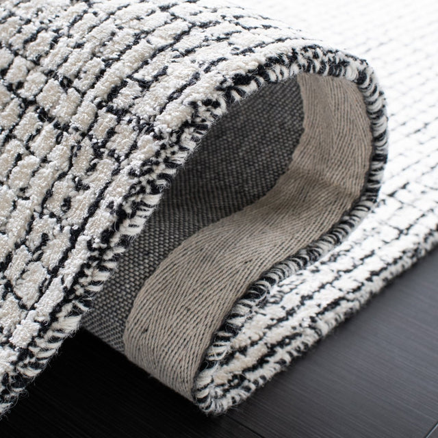 Safavieh Abstract Abt470Z Ivory/Black Rug.