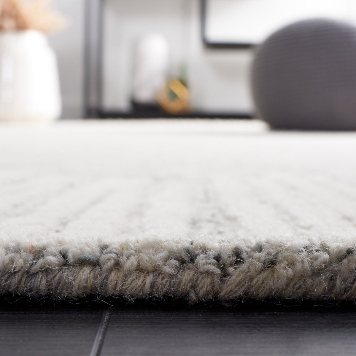 Safavieh Abstract Abt478F Grey/Ivory Rug.