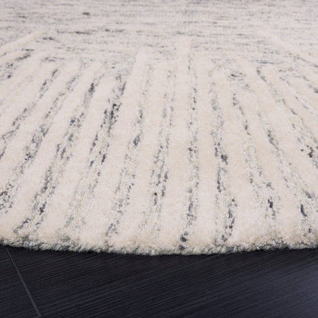 Safavieh Abstract Abt478F Grey/Ivory Rug.