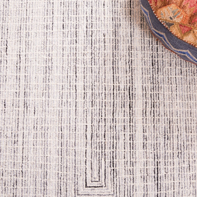 Safavieh Abstract Abt480Z Black/Ivory Rug.