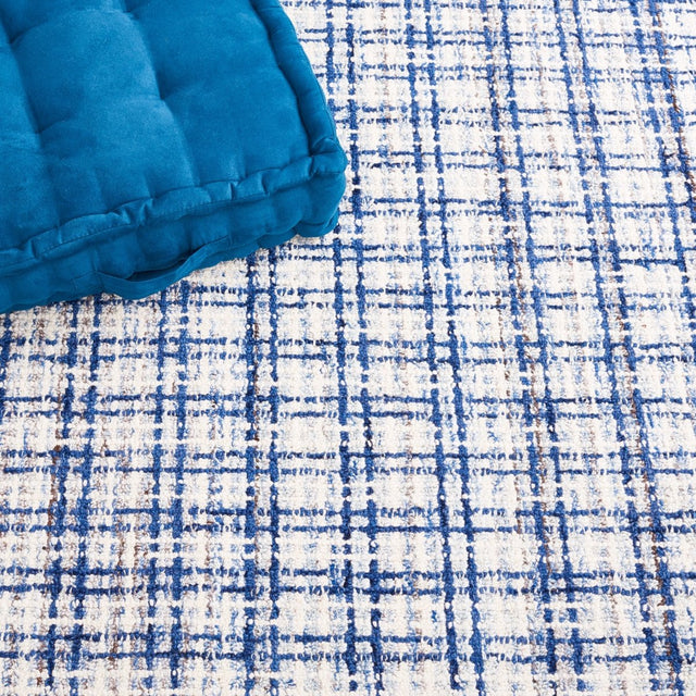 Safavieh Abstract Abt485M Blue/Ivory Rug.