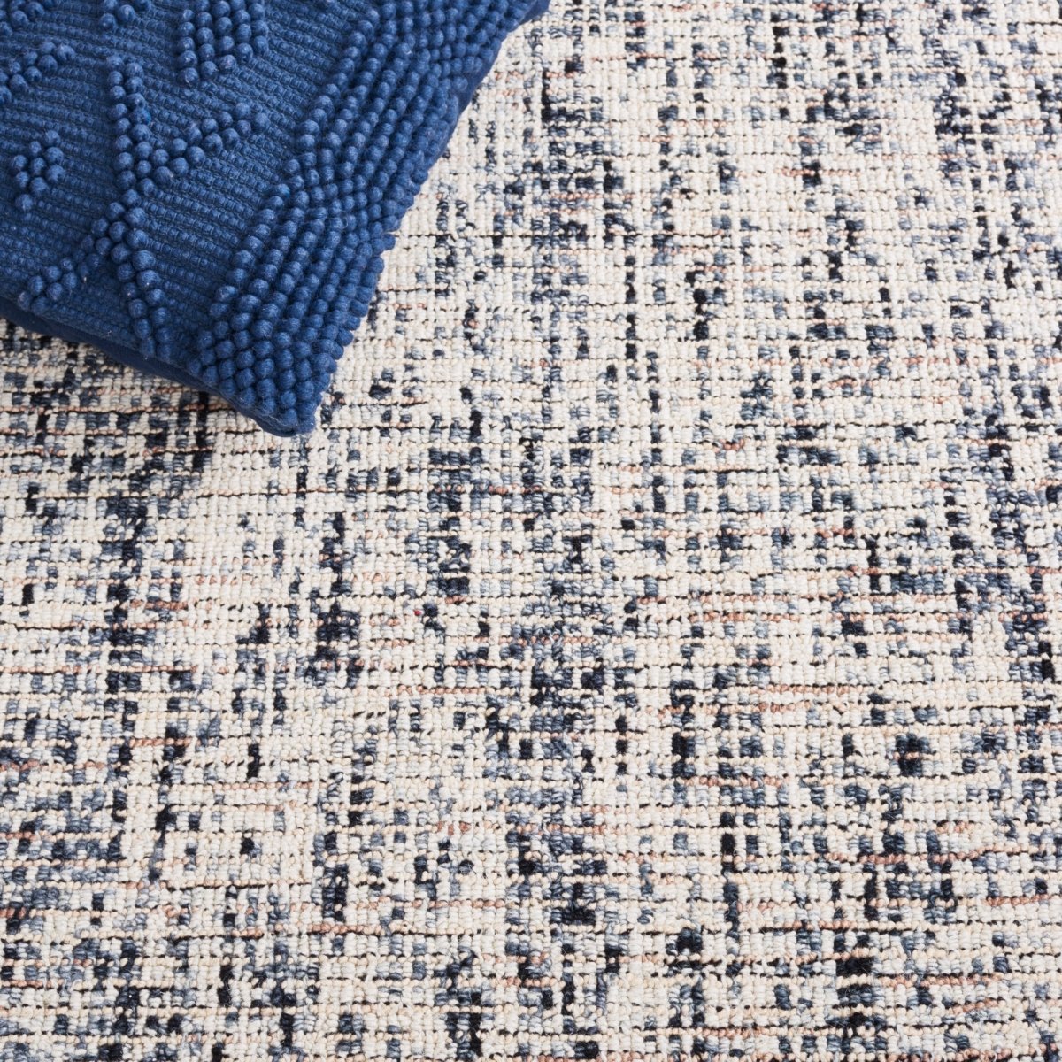 Safavieh Abstract Abt493Z Black/Beige Rug.