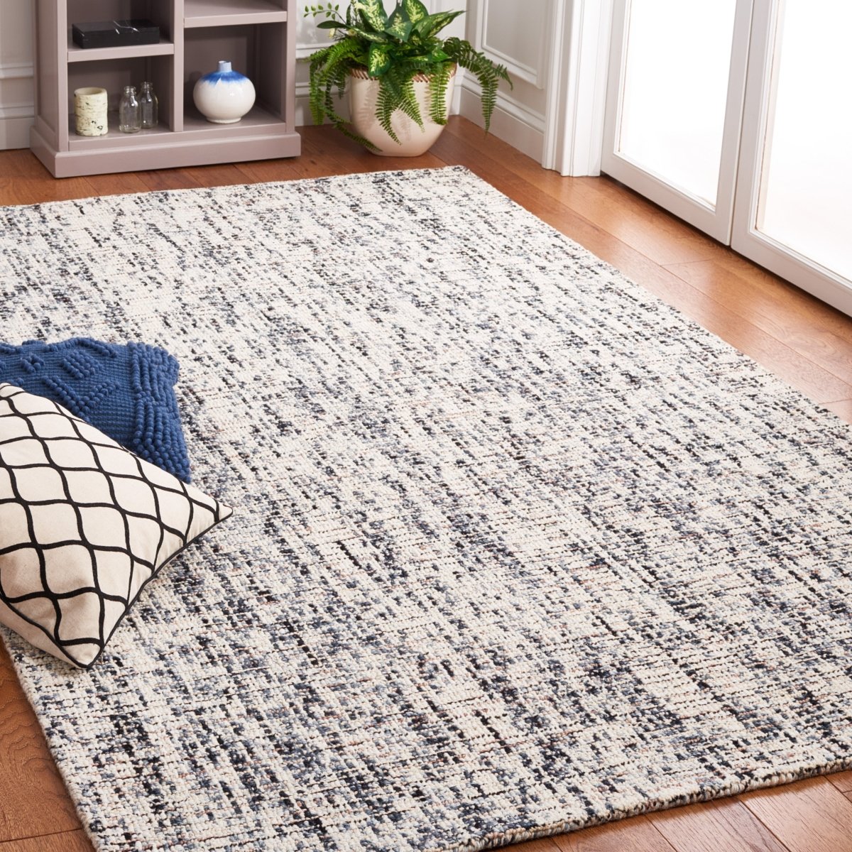 Safavieh Abstract Abt493Z Black/Beige Rug.