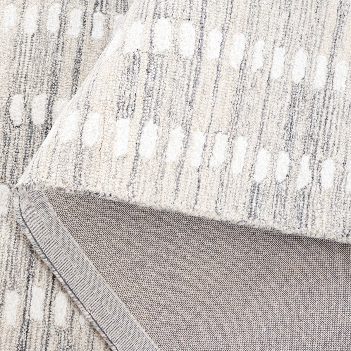 Safavieh Abstract Abt498G Silver/Ivory Rug.