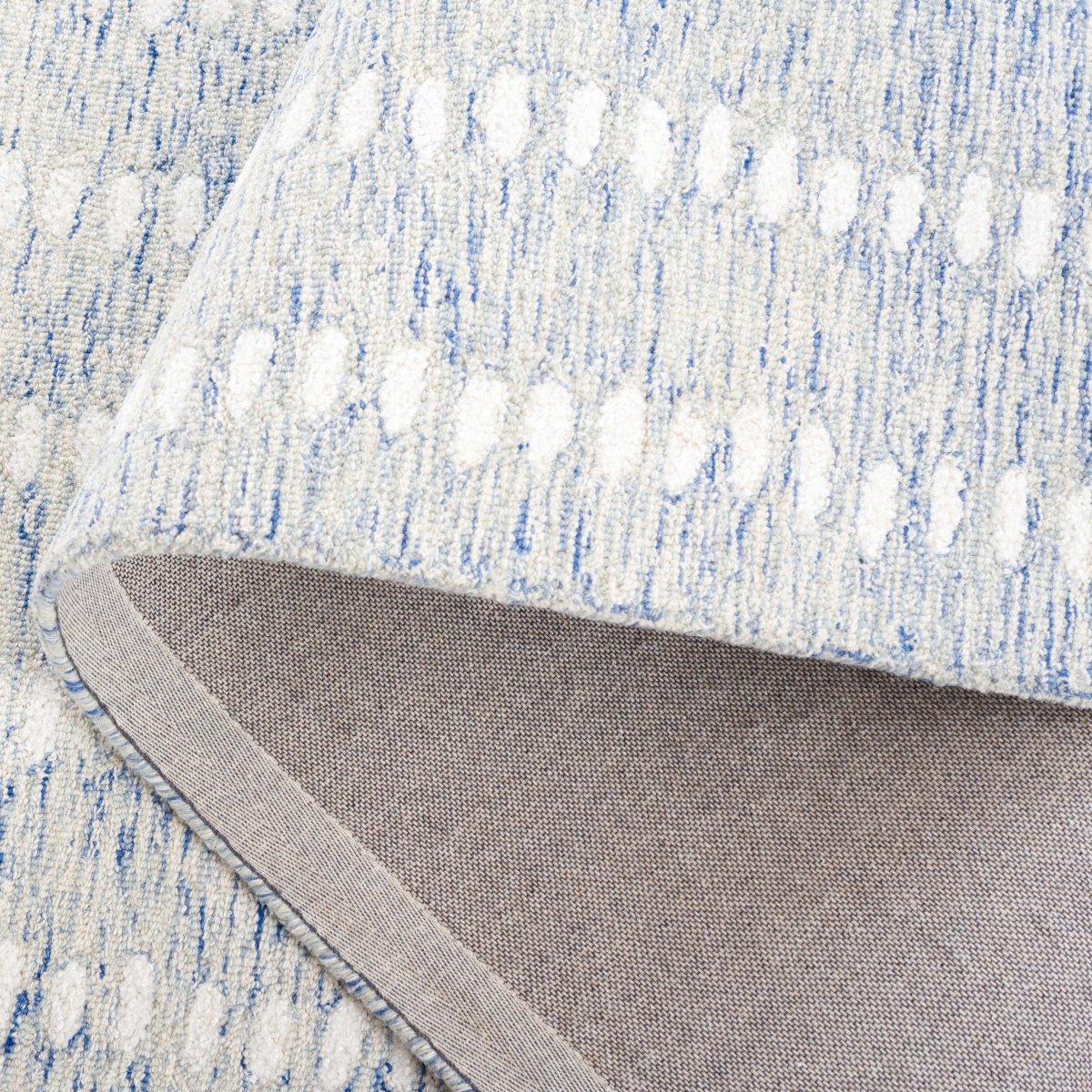 Safavieh Abstract Abt498M Blue/Ivory Rug.