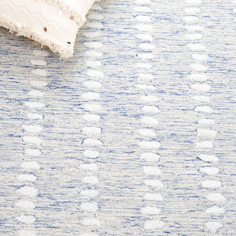 Safavieh Abstract Abt498M Blue/Ivory Rug.