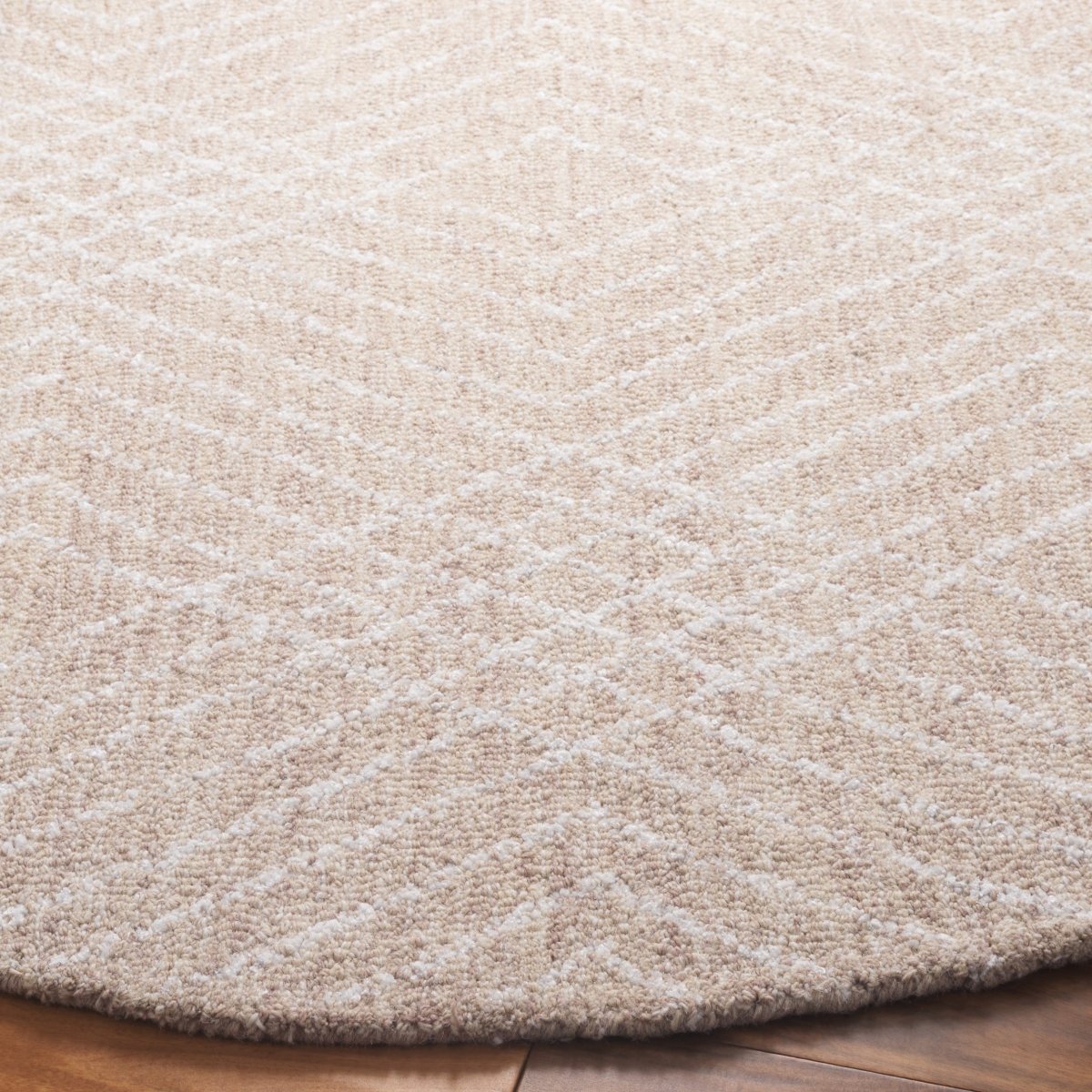 Safavieh Abstract Abt499B Beige/Ivory Rug.