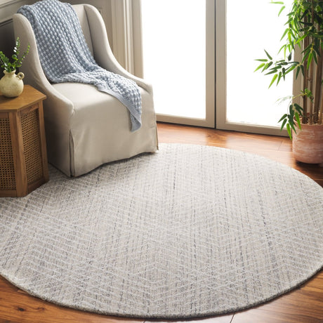 Safavieh Abstract Abt499G Silver/Ivory Rug.