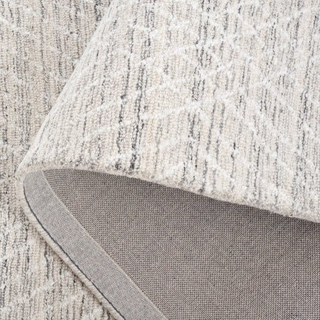 Safavieh Abstract Abt499G Silver/Ivory Rug.
