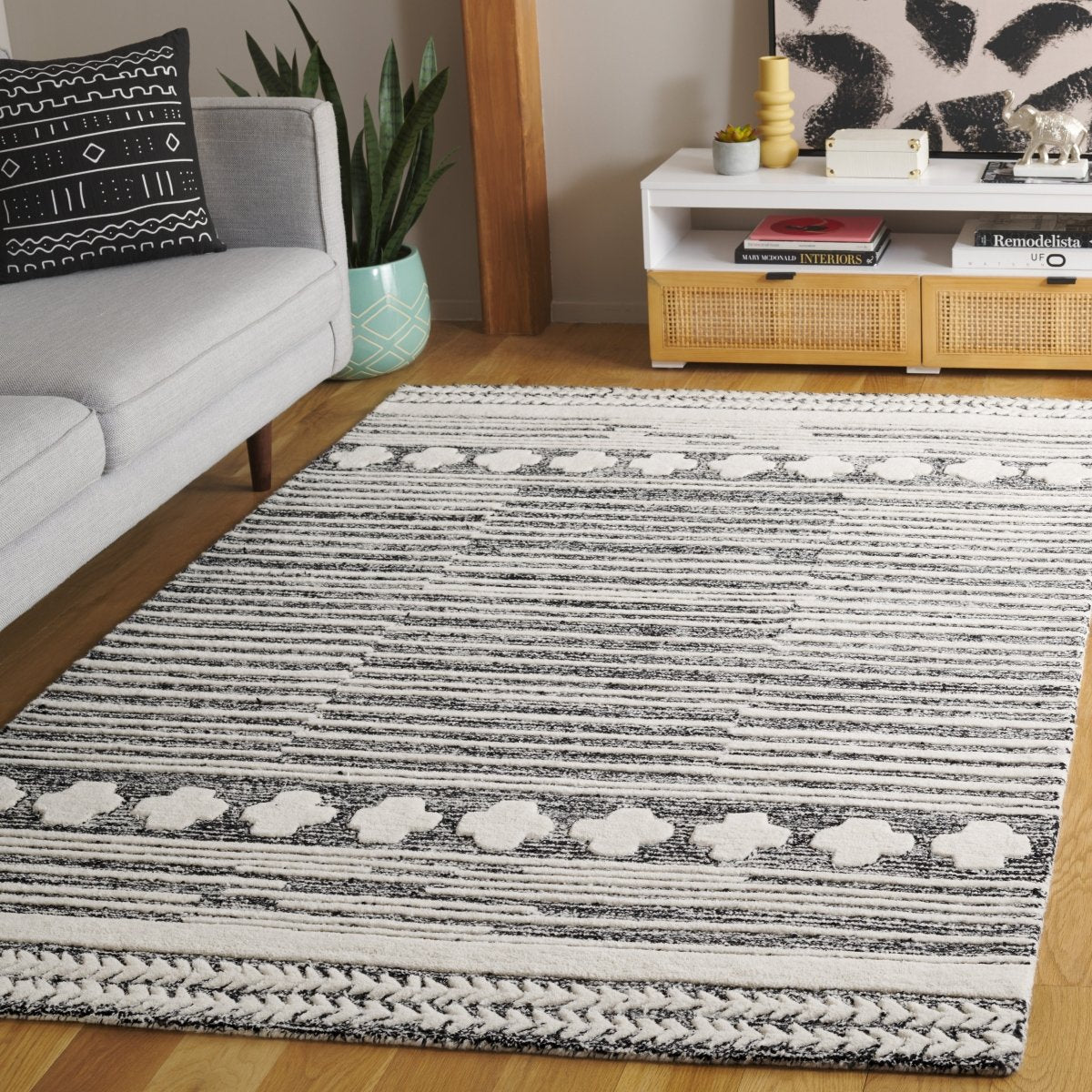 Safavieh Abstract Abt559Z Black/Ivory Rug.