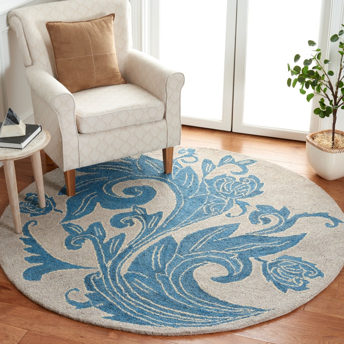 Safavieh Abstract Abt603B Beige/Blue Rug.