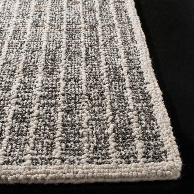 Safavieh Abstract Abt605A Ivory/Black Rug.