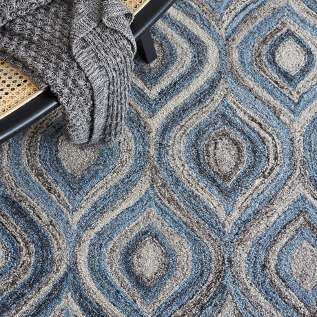 Safavieh Abstract Abt606F Grey/Blue Rug.