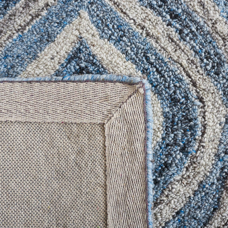 Safavieh Abstract Abt606F Grey/Blue Rug.