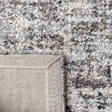 Safavieh Abstract Abt623F Grey/Beige Rugs.