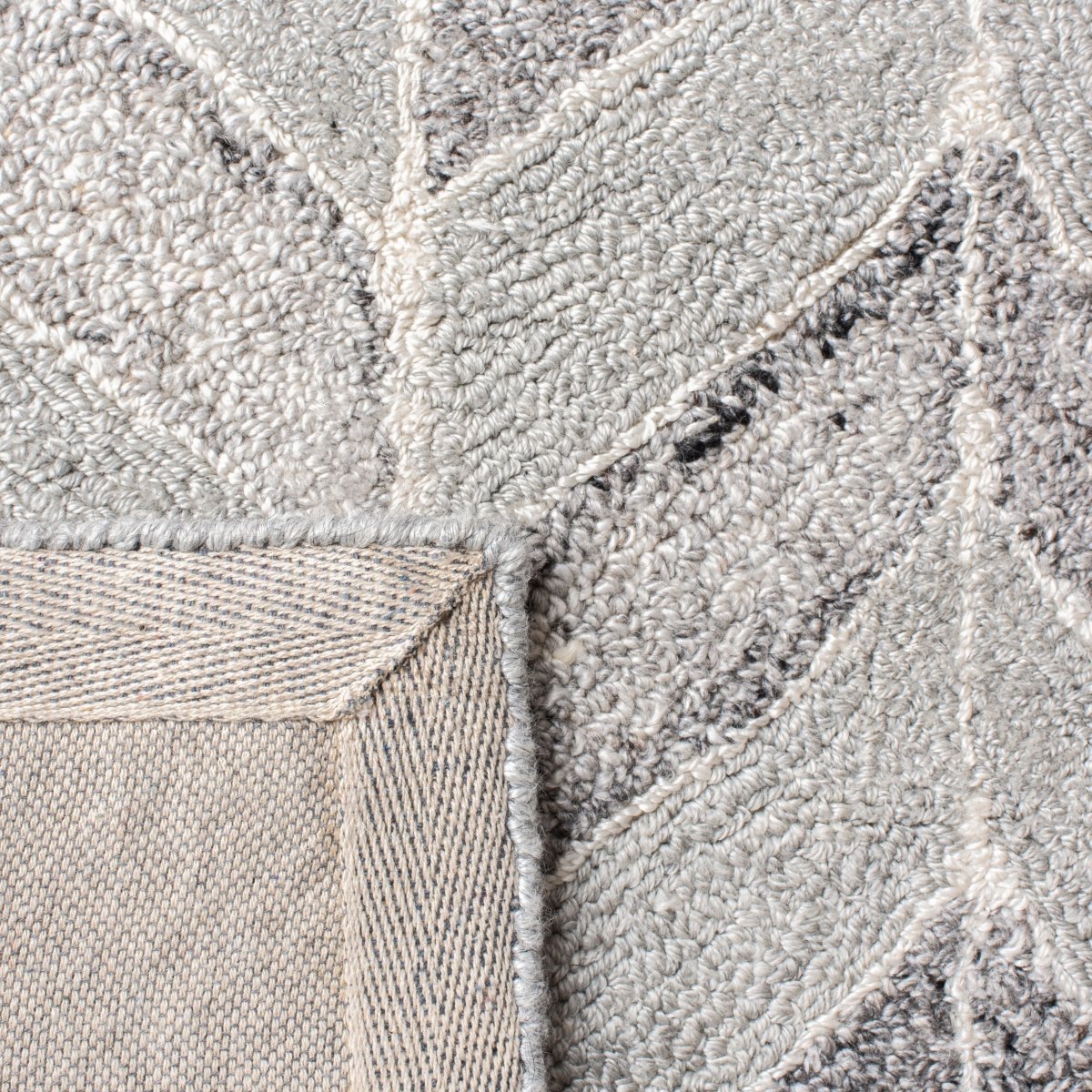 Safavieh Abstract Abt636F Grey Rugs.