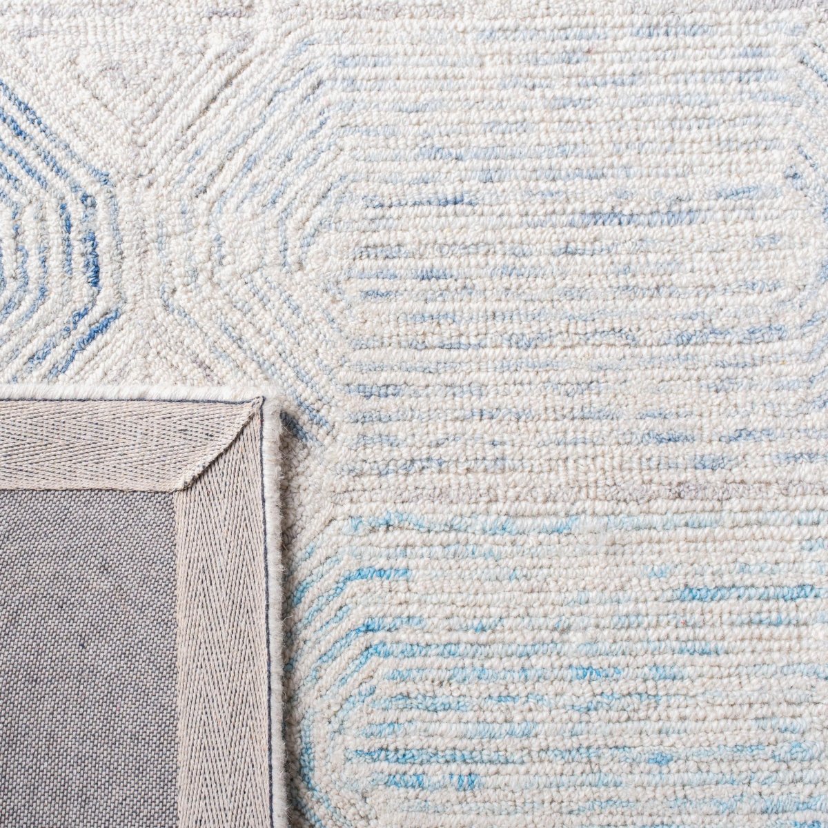Safavieh Abstract Abt650A Ivory/Blue Rugs.
