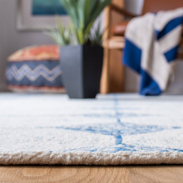 Safavieh Abstract Abt658A Ivory/Blue Rugs.