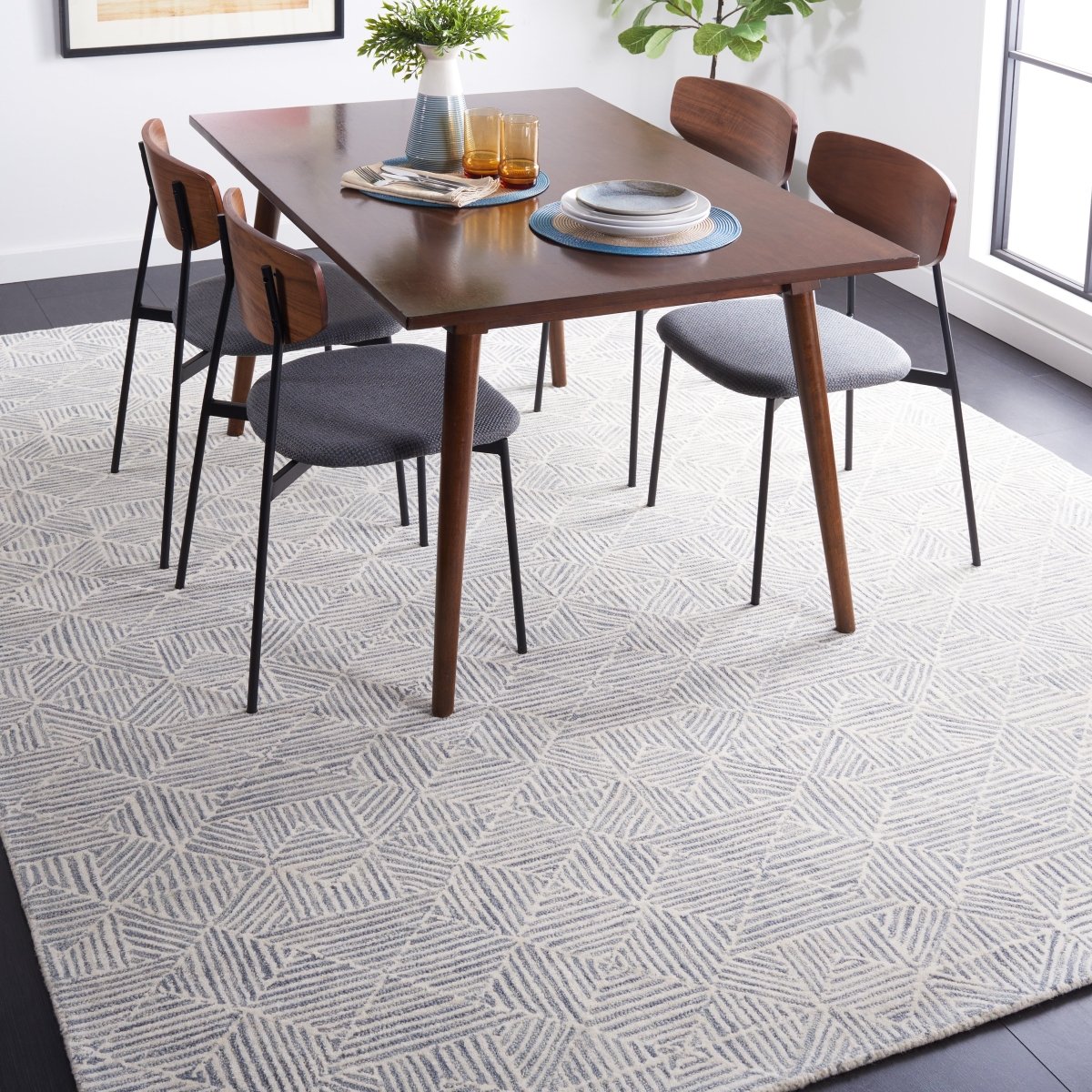 Safavieh Abstract Abt763F Grey/Ivory Rug.