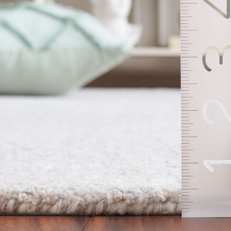 Safavieh Abstract Abt876F Grey/Ivory Rug.
