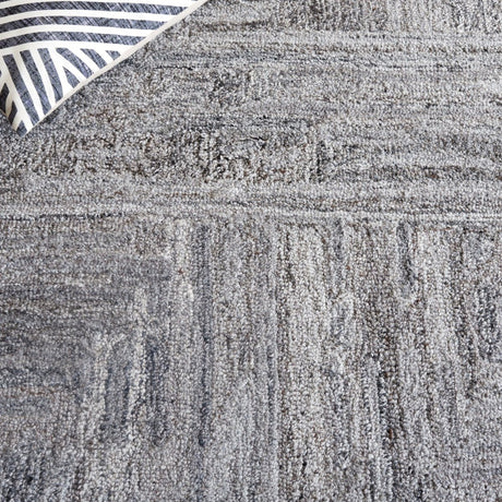 Safavieh Abstract Abt879F Grey Rug.