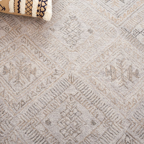 Safavieh Abstract Abt880F Grey/Beige Rug.