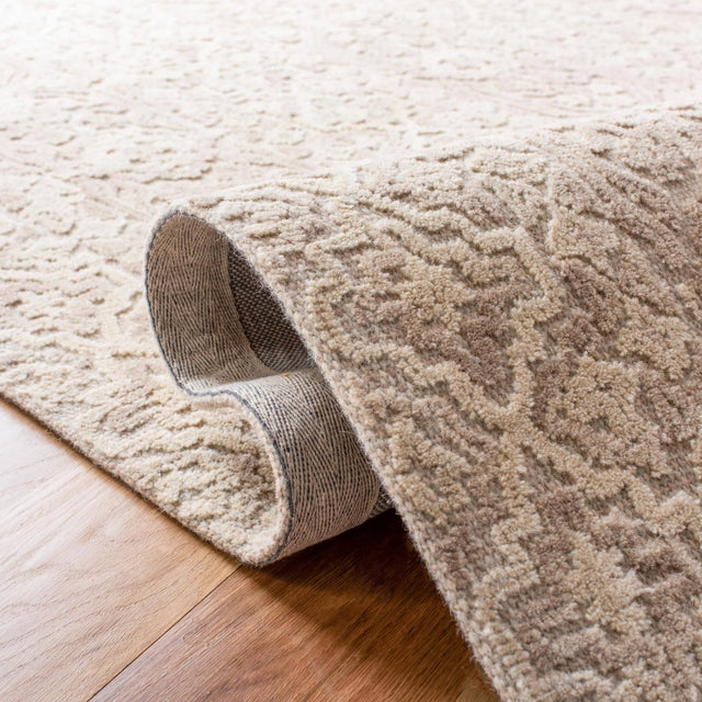 Safavieh Abstract Abt961B Beige/Light Brown Rugs.