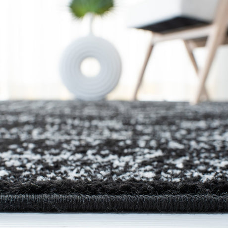 Safavieh Adirondack Adr108Z Black/Ivory Rug.