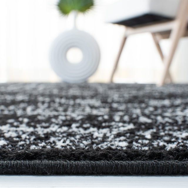 Safavieh Adirondack Adr108Z Black/Ivory Rug.