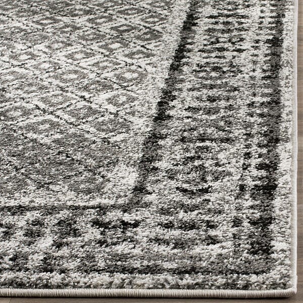 Safavieh Adirondack Adr110B Ivory / Silver Rugs.