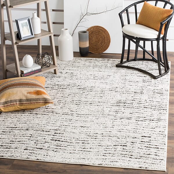 Safavieh Adirondack Adr117B Ivory / Silver Rugs.