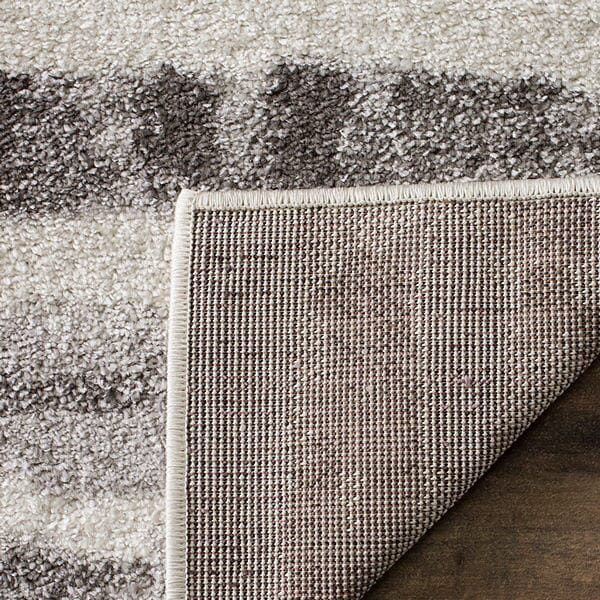 Safavieh Adirondack Adr126N Ivory / Charcoal Rugs.