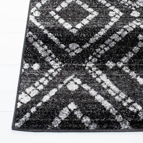 Safavieh Adirondack Adr131A Black/Ivory Rug.