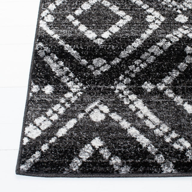 Safavieh Adirondack Adr131A Black/Ivory Rug.