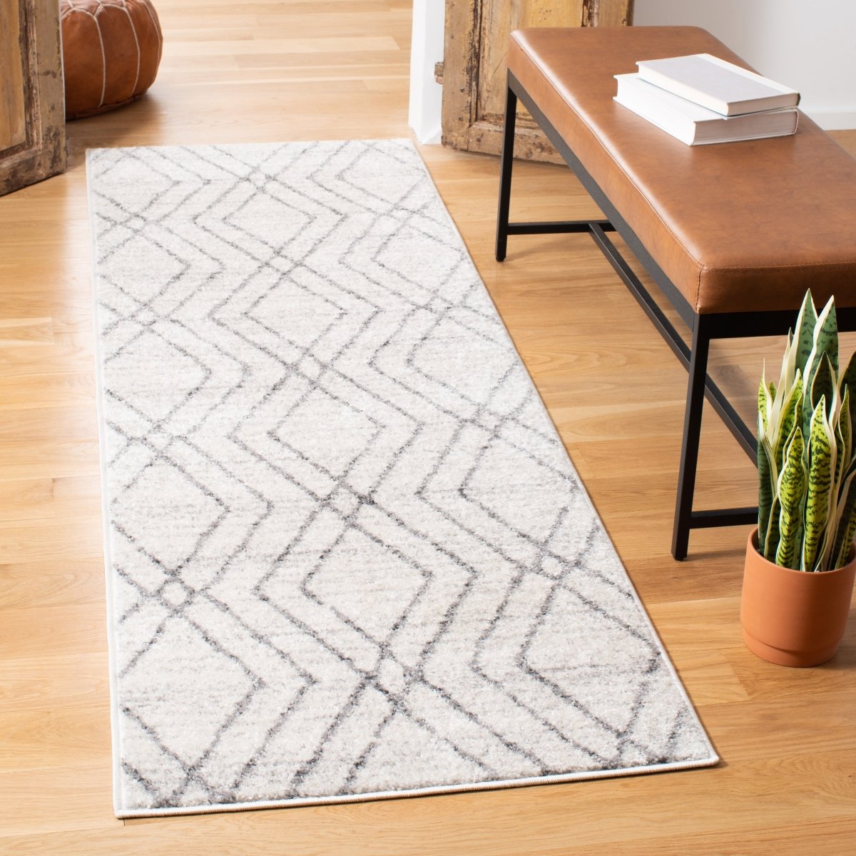 Safavieh Adirondack Adr162A Ivory/Grey Rug.