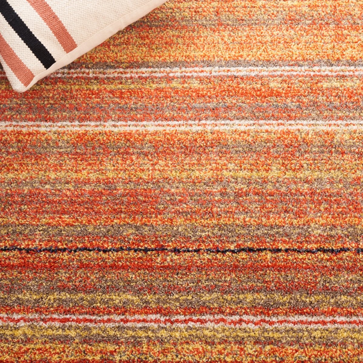 Safavieh Adirondack Adr293P Rust/Ivory Navy Rug.