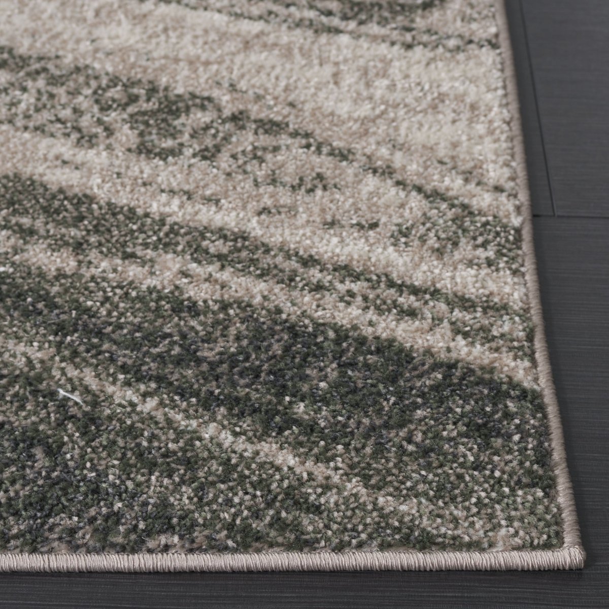 Safavieh Adirondack Adr294W Ivory/Green Rug.