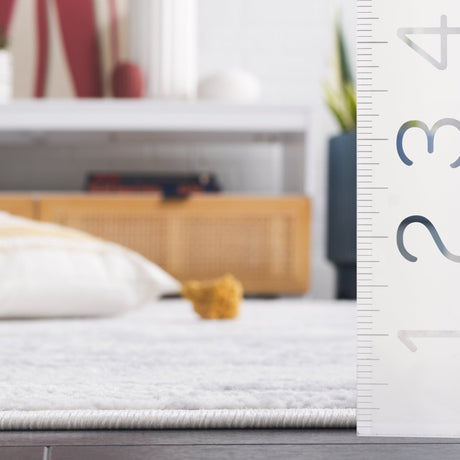Safavieh Amelia Ala700F Ivory/Light Grey Rug.