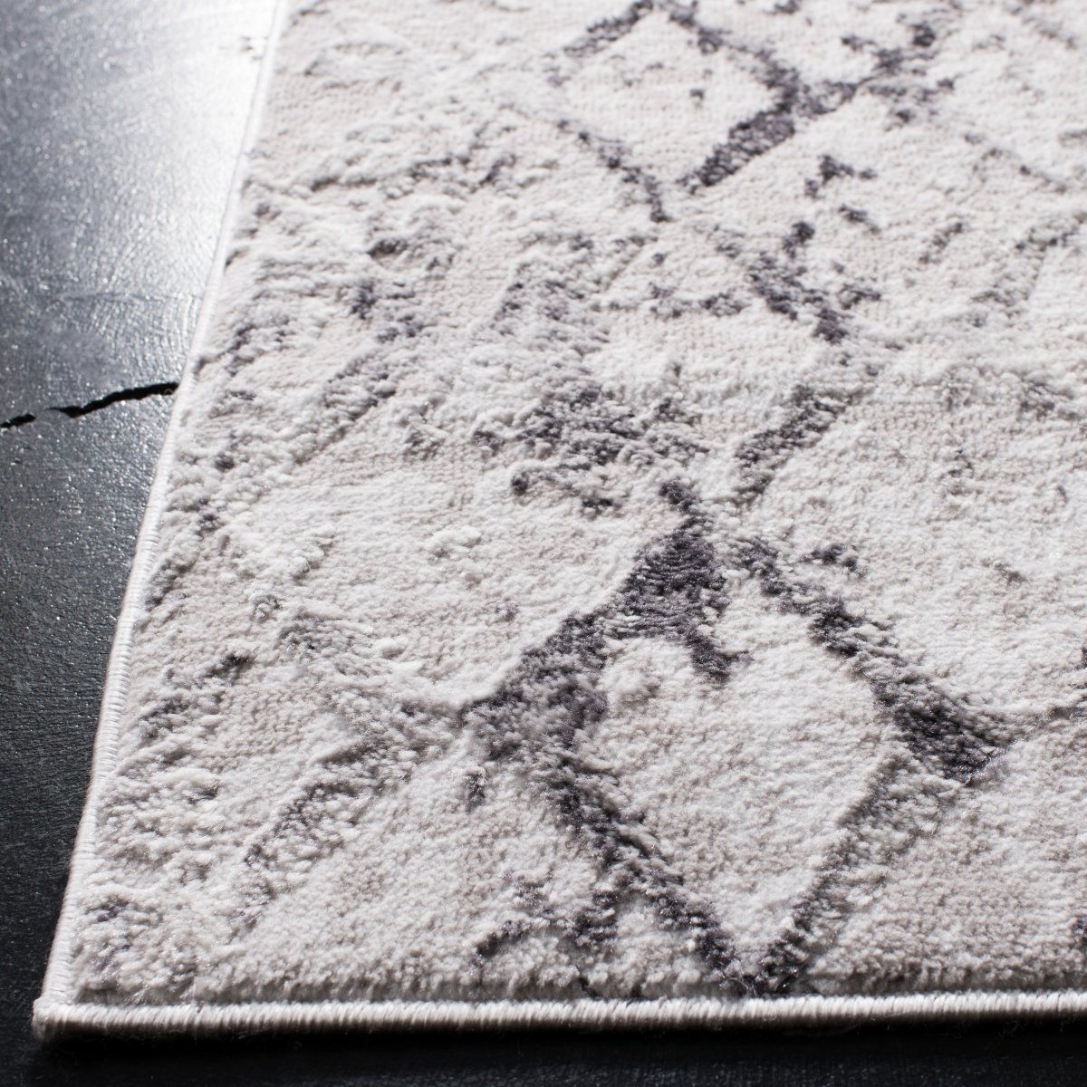 Safavieh Amelia Ala783F Grey/Light Grey Rugs.