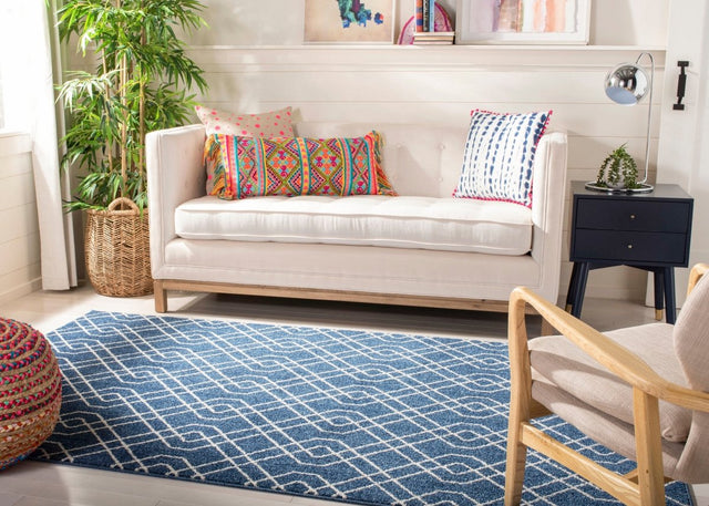 Safavieh Amherst Amt407P Navy/Beige Rug.