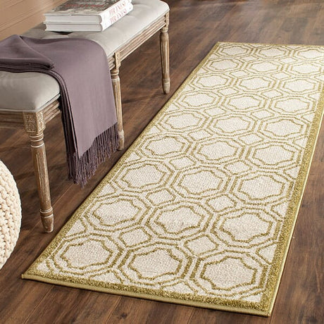 Safavieh Amherst Amt411A Ivory / Light Green Rugs.