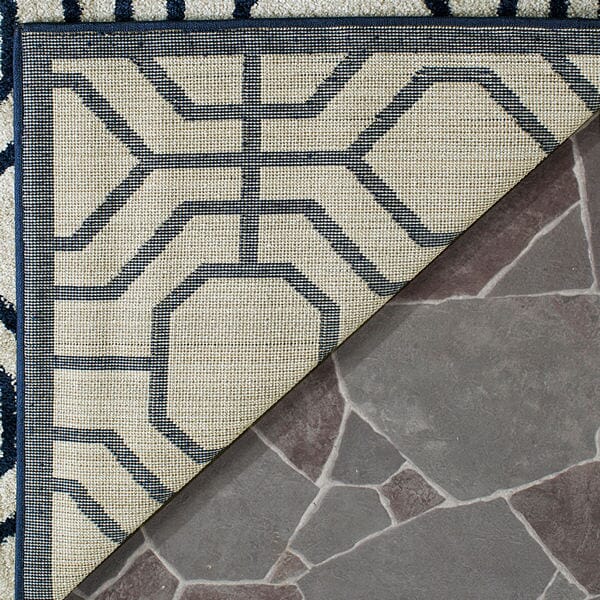 Safavieh Amherst Amt416M Ivory / Navy Rugs.