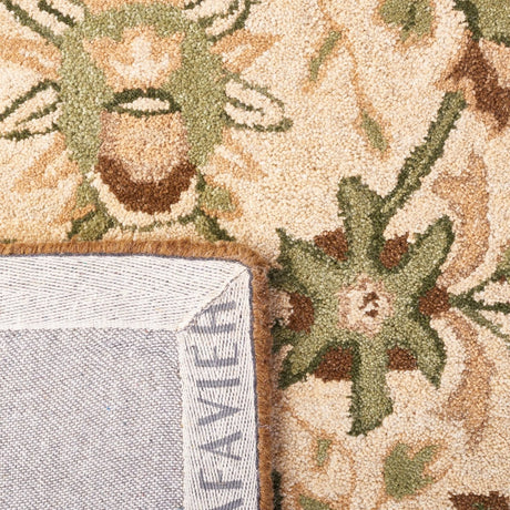 Safavieh Antiquity At65B Ivory/Beige Rug.