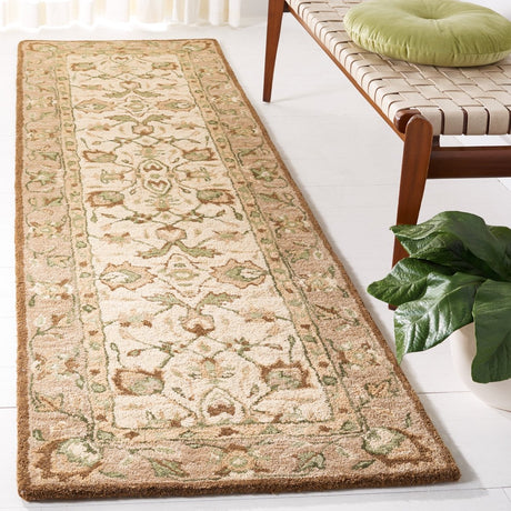 Safavieh Antiquity At65B Ivory/Beige Rug.