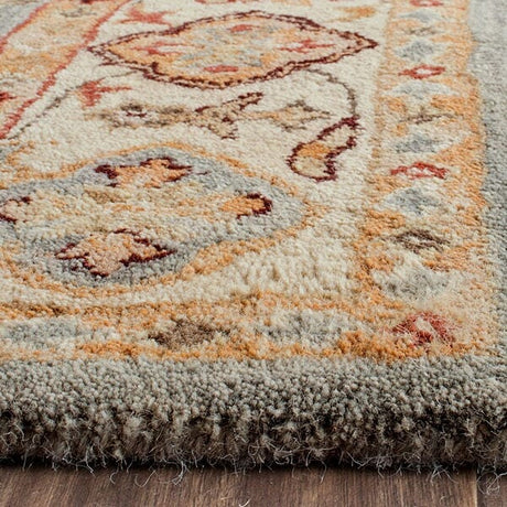 Safavieh Antiquity At847A Blue / Ivory Rugs.