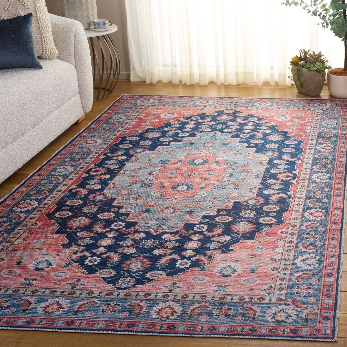 Safavieh Arizona Arz235M Blue/Rust Rug.